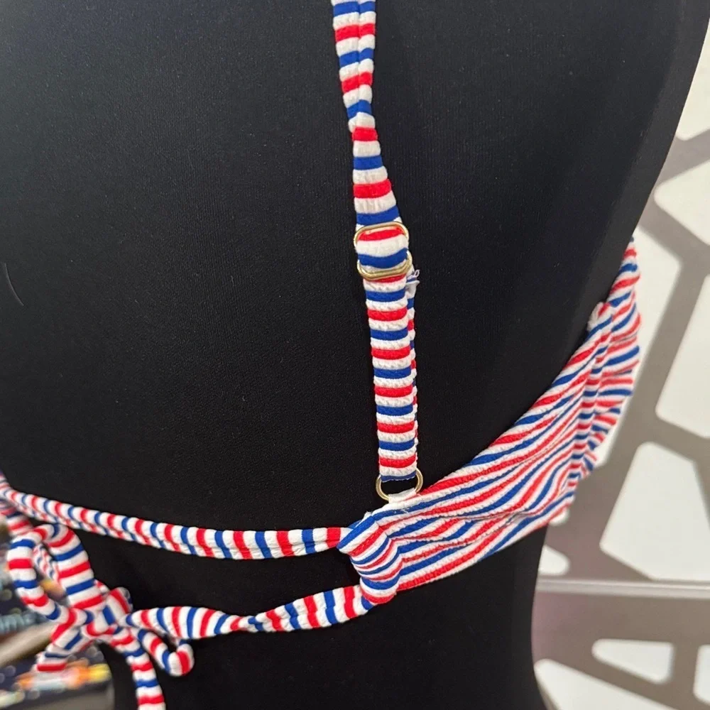 Xhilaration vibrant striped